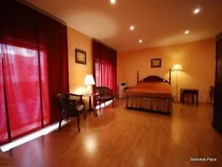 Bohemia Plaza 호텔 4*